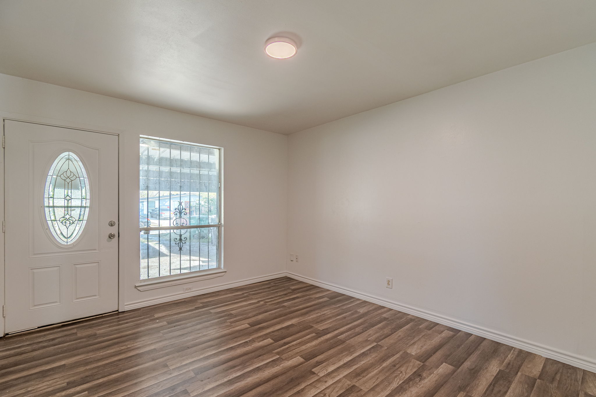 6142 Lawn Valley Drive