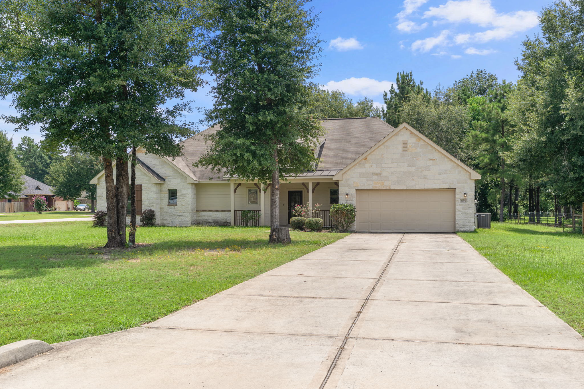 9115 Wapiti Trail